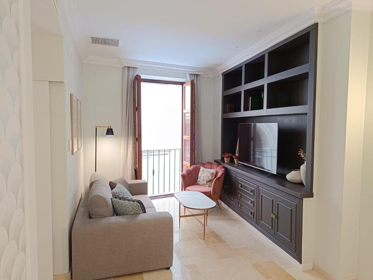 Pie De Torre Catedral Apartment Granada Bagian luar foto